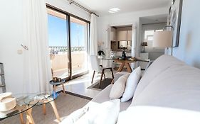 Polo Apartments 8B